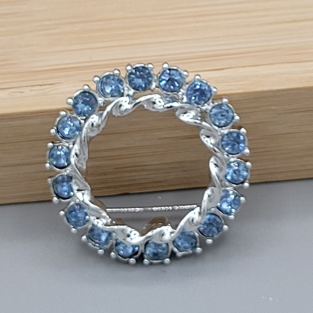 Vintage Silver Tone Circle Brooch Pin with Blue Rhinestones 1.25 Inch Retro